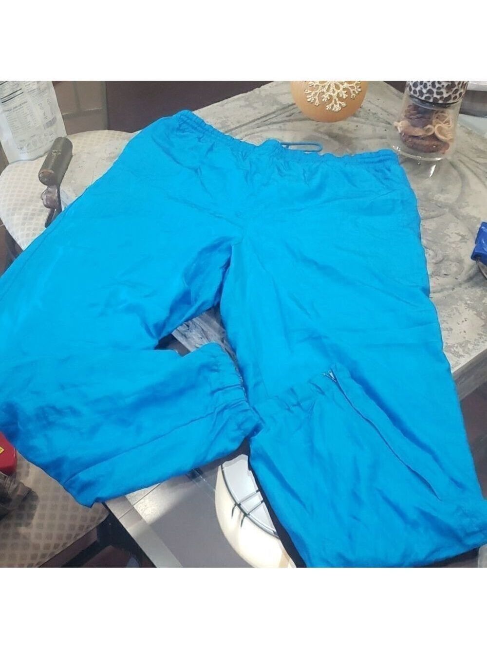 blue vintage MENS wind pants 32